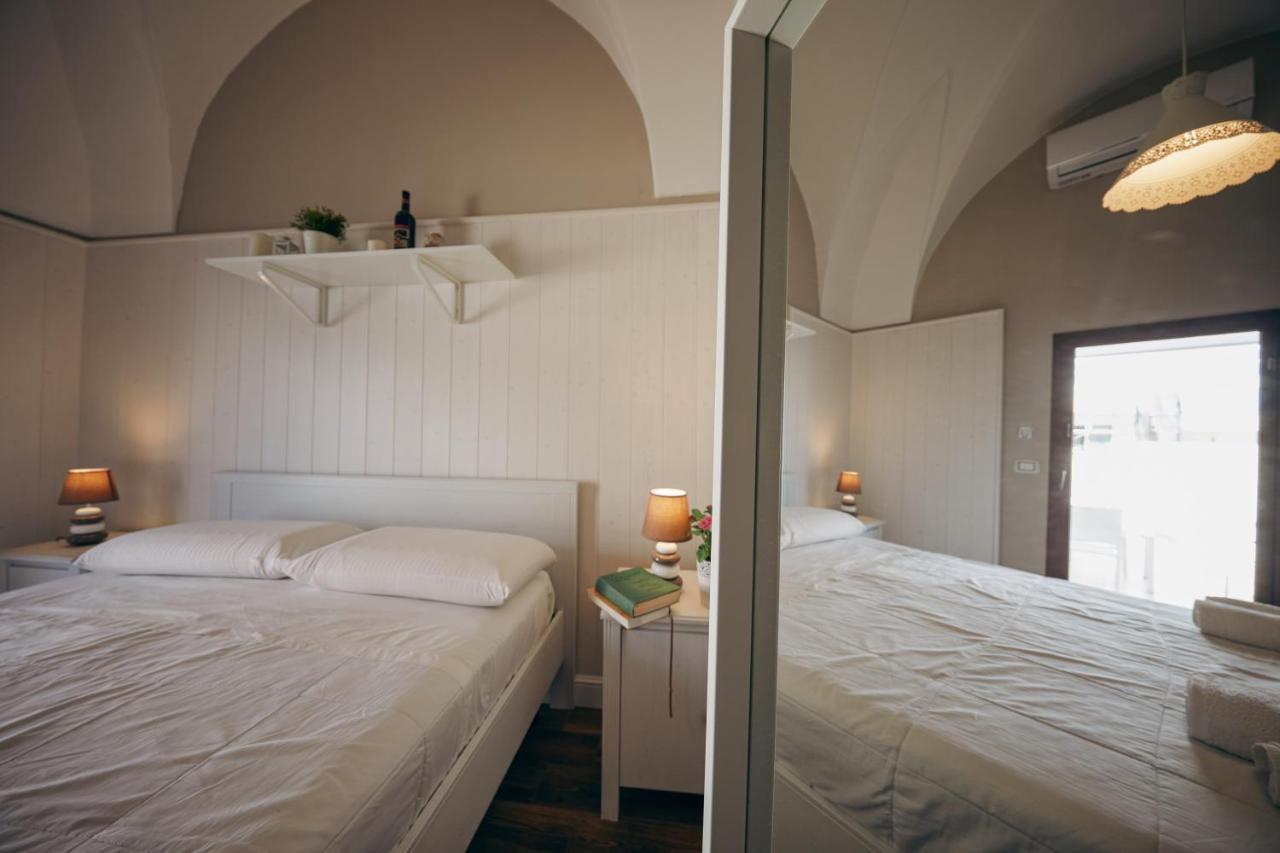 Le Terrazze B&B Пульсано Экстерьер фото
